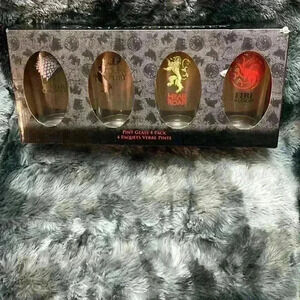 NWOT  Game of Thrones Pint Glasses